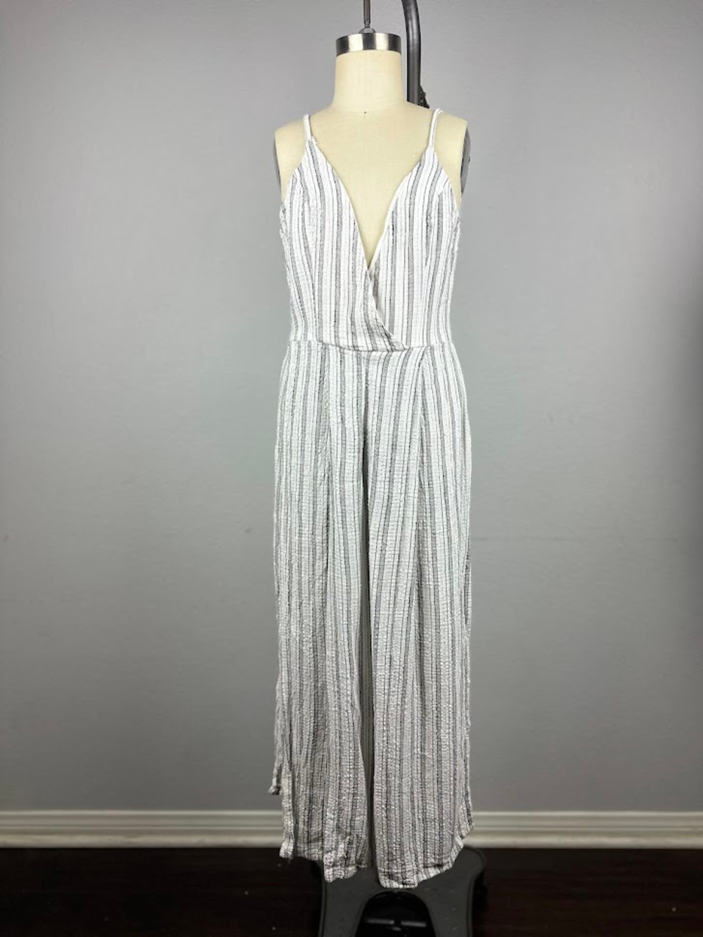 Blue Life Striped Linen Rayon Jumpsuit Wide Leg Open Back Size S